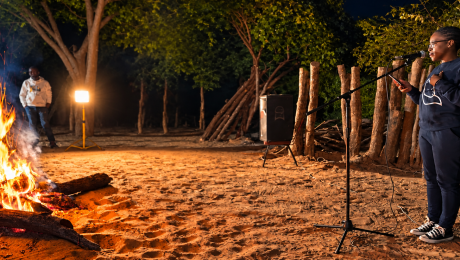 An acoustic performance around the fire at night